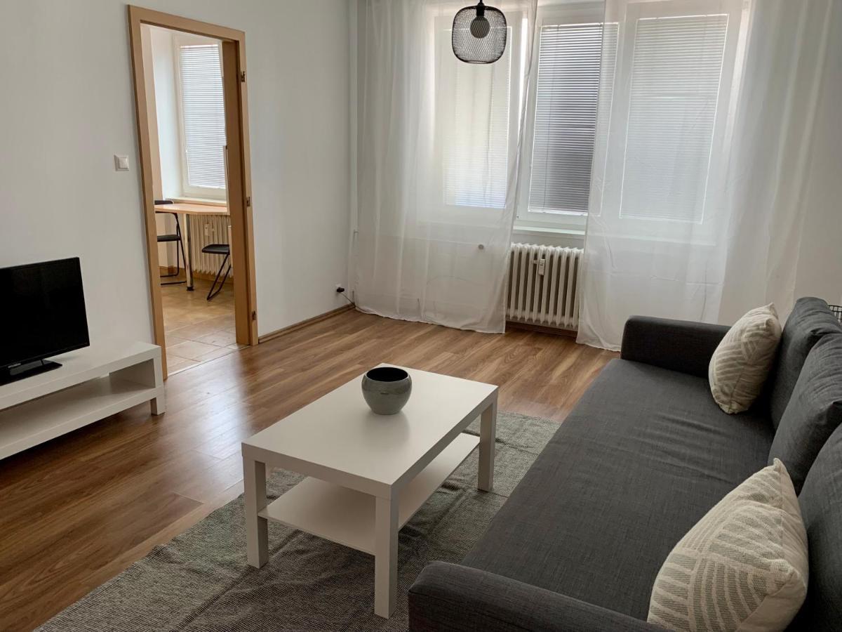 Apartment Horakova Znojmo Exteriör bild